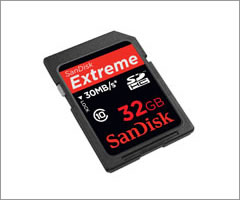 SanDisk Extreme SDHC�J�[�h